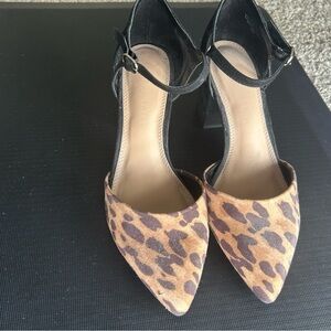 Kelly and Katie Leopard Print shoes size 7.5M and 2.5” heel